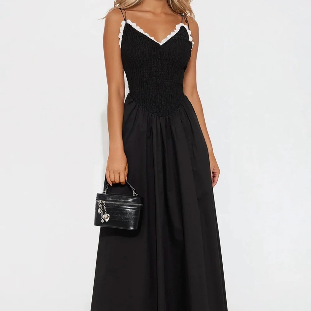 Fashion Nova Black and White Maxi Dress